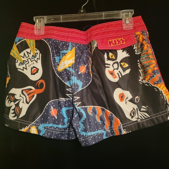 Kiss Dragonfly board shorts - Picture 3 of 5